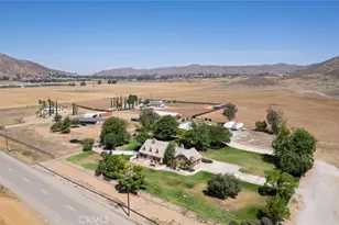 34150 Stowe Rd, Winchester, CA 92596 - Photo 3
