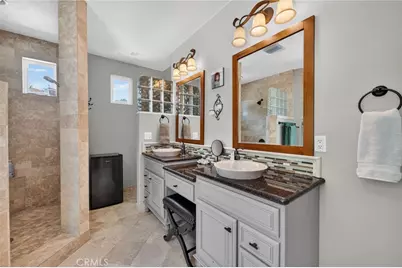 40639 Baccarat Road, Temecula, CA 92591 - Photo 37