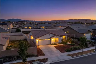 573 Corkwood Street, Hemet, CA 92543 - Photo 7
