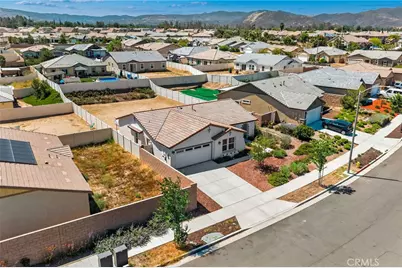 573 Corkwood Street, Hemet, CA 92543 - Photo 43