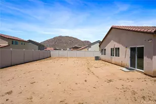 28473 Pinon Ct, Winchester, CA 92596 - Photo 29