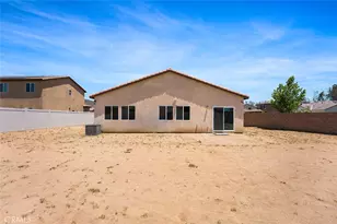 28473 Pinon Ct, Winchester, CA 92596 - Photo 31