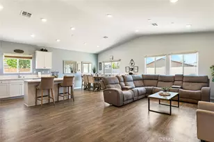 28473 Pinon Ct, Winchester, CA 92596 - Photo 7