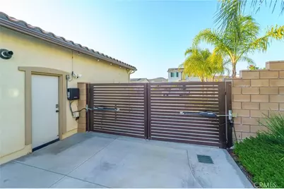 31421 Darlington Oak, Winchester, CA 92596 - Photo 9