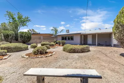7725 Shawnee, Yucca Valley, CA 92284 - Photo 41