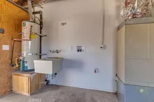 7725 Shawnee, Yucca Valley, CA 92284 - Photo 45