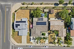 1893 Loma Bonita, Perris, CA 92570 - Photo 33