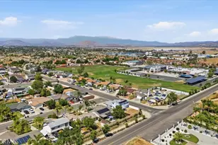 1893 Loma Bonita, Perris, CA 92570 - Photo 35