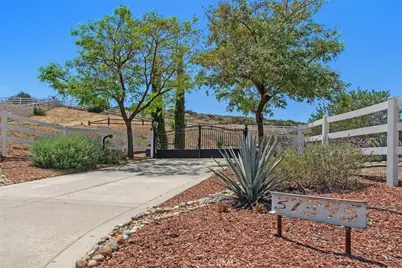 37395 Eden Garden Court, Temecula, CA 92592 - Photo 75