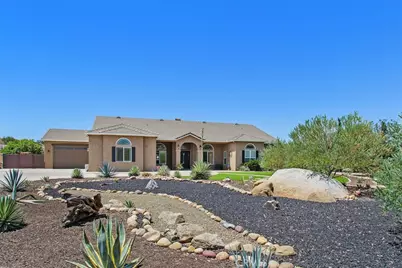 37395 Eden Garden Court, Temecula, CA 92592 - Photo 3