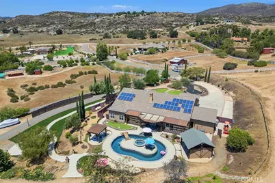 37395 Eden Garden Court, Temecula, CA 92592 - Photo 5