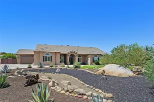 37395 Eden Garden Ct, Temecula, CA 92592 - Photo 3
