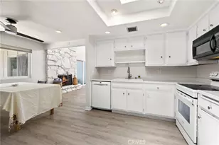 38750 Via Las Flores, Murrieta, CA 92563 - Photo 29