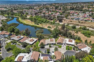 38750 Via Las Flores, Murrieta, CA 92563 - Photo 11