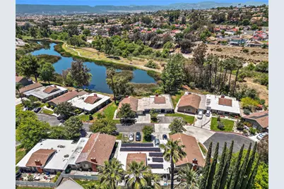 38750 Via Las Flores, Murrieta, CA 92563 - Photo 9