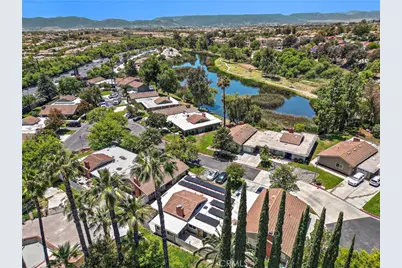38750 Via Las Flores, Murrieta, CA 92563 - Photo 11