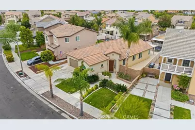 31559 Rose Sage Way, Murrieta, CA 92563 - Photo 33