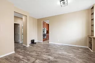 31559 Rose Sage Way, Murrieta, CA 92563 - Photo 9