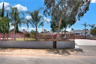 9542 52nd, Jurupa Valley, CA 92509 - Photo 3
