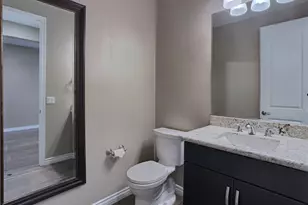 26335 Meadow Creek Ln, Wildomar, CA 92595 - Photo 15