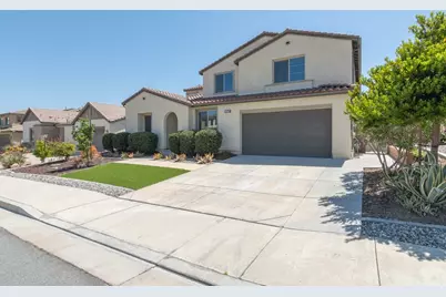 34794 Garden Trellis, Murrieta, CA 92563 - Photo 3