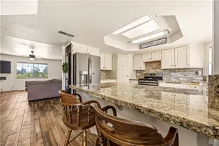17918 Catalpa St, Hesperia, CA 92345 - Photo 9