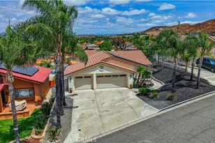 30446 S Fork Dr, Canyon Lake, CA 92587 - Photo 3