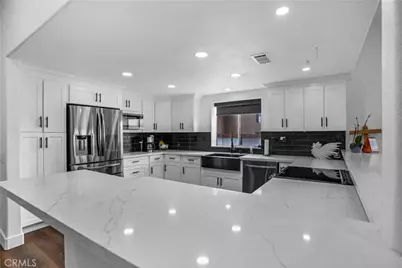 30446 S Fork, Canyon Lake, CA 92587 - Photo 9