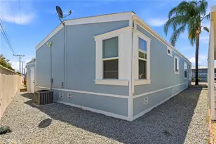 880 N Lake St, Hemet, CA 92544 - Photo 25