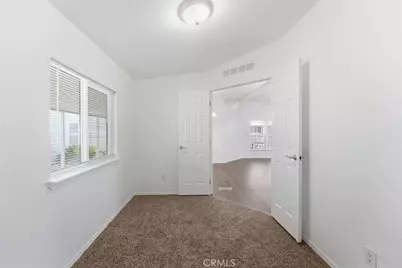 880 N Lake Street #49, Hemet, CA 92544 - Photo 13