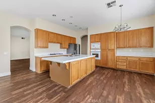 42748 Mountain Shadow, Murrieta, CA 92562 - Photo 13