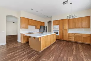 42748 Mountain Shadow, Murrieta, CA 92562 - Photo 13