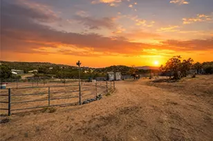 42913 Rolling Hills Dr, Aguanga, CA 92536 - Photo 17