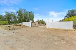 27560 Jarvis, Perris, CA 92570 - Photo 41