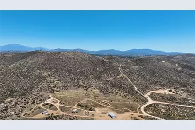 1 Intrepid Road, Temecula, CA 92592 - Photo 3