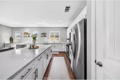 30354 Woodland Hills Street, Murrieta, CA 92563 - Photo 23