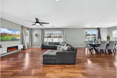 30354 Woodland Hills Street, Murrieta, CA 92563 - Photo 11