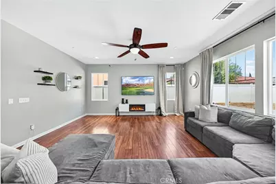 30354 Woodland Hills Street, Murrieta, CA 92563 - Photo 13