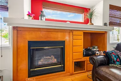 925 Hemingway Drive, Corona, CA 92878 - Photo 9