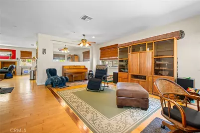 925 Hemingway Drive, Corona, CA 92878 - Photo 3
