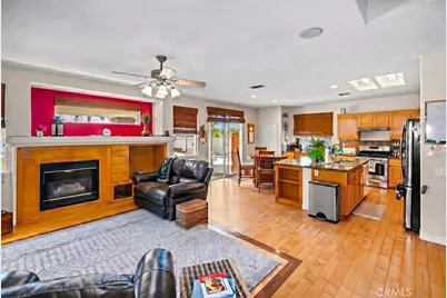 925 Hemingway Drive, Corona, CA 92878 - Photo 7