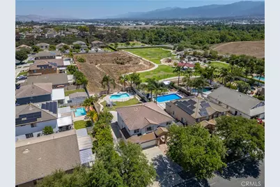 925 Hemingway Drive, Corona, CA 92878 - Photo 57