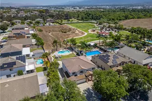 925 Hemingway Dr, Corona, CA 92878 - Photo 57
