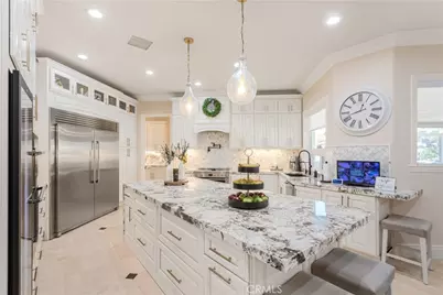 38580 Celine Cove, Murrieta, CA 92562 - Photo 11