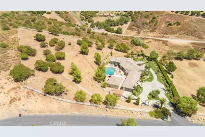 38580 Celine Cove, Murrieta, CA 92562 - Photo 73