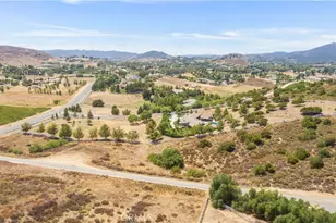 38580 Celine Cove, Murrieta, CA 92562 - Photo 73