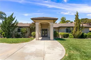38580 Celine Cove, Murrieta, CA 92562 - Photo 3