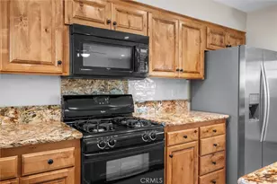 26750 Oakmont Dr, Menifee, CA 92586 - Photo 11
