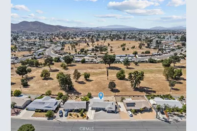 26750 Oakmont Dr, Menifee, CA 92586 - Photo 31