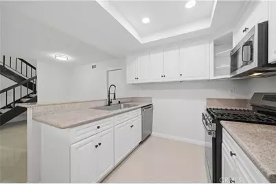 514 E Skylark, Ontario, CA 91761 - Photo 3